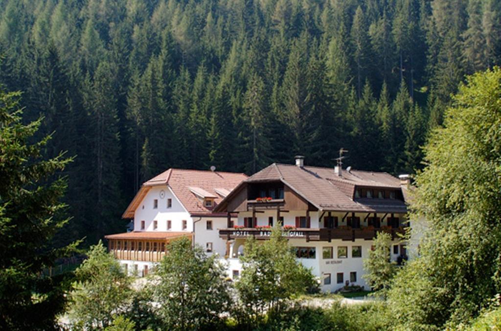Hotel Bad Bergfall Olang Exterior photo